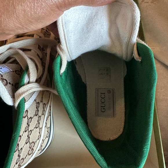 Authentic Gucci sneakers - Picture 15 of 15